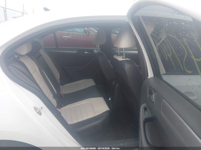 45140466 :رقم المزاد ، 3VWD17AJXGM395453 vin ، 2016 Volkswagen Jetta 1.8t Sport مزاد بيع