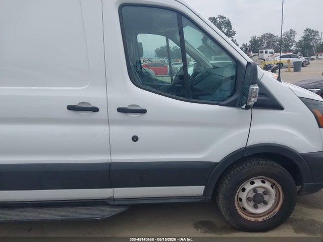 Ford Transit-150 2019 1FTYE2CM4KKB35519 Image 13