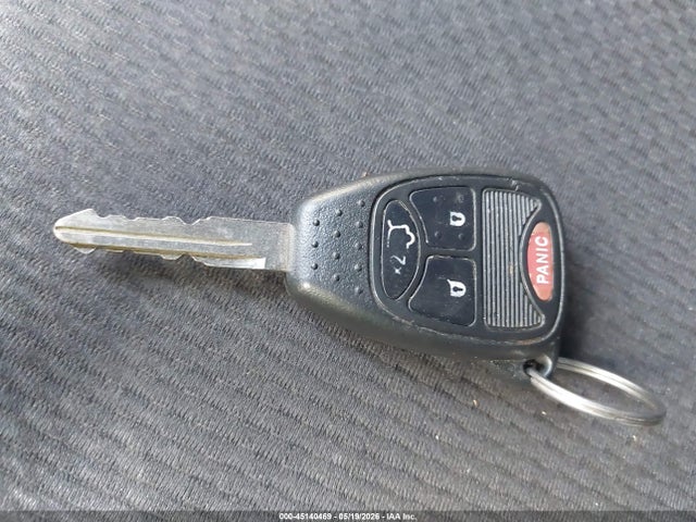 Продажа на аукционе авто 2014 Chrysler 200 Touring, vin: 1C3CCBBBXEN171514, номер лота: 45140469