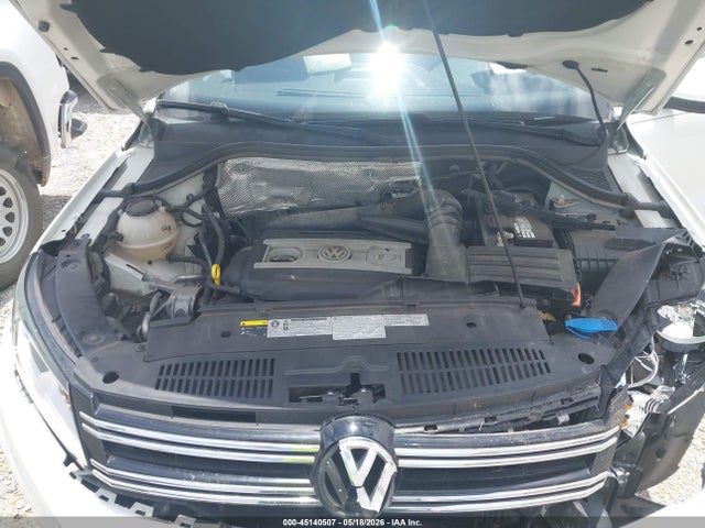 WVGAV7AX1HK044997 Volkswagen Tiguan 2.0t/2.0t S