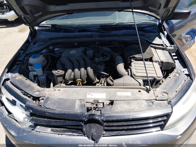3VW2K7AJ2EM242180 Volkswagen Jetta 2.0l S