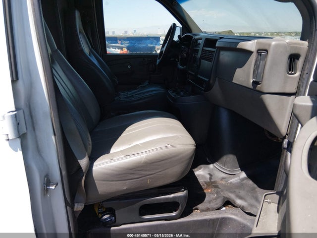 45140571 :رقم المزاد ، 1GCFG15X671238652 vin ، 2007 Chevrolet Express Work Van مزاد بيع