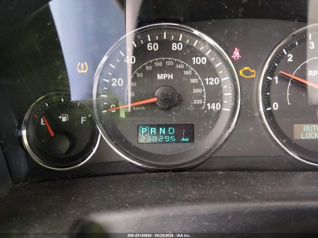 2007 Jeep Commander Limited მანქანა იყიდება აუქციონზე, vin: 1J8HG58P87C595842, აუქციონის ნომერი: 45140600