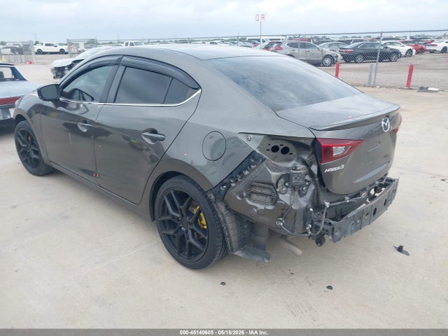 Mazda Mazda3 Touring 2018 3MZBN1V36JM204977 Image 3