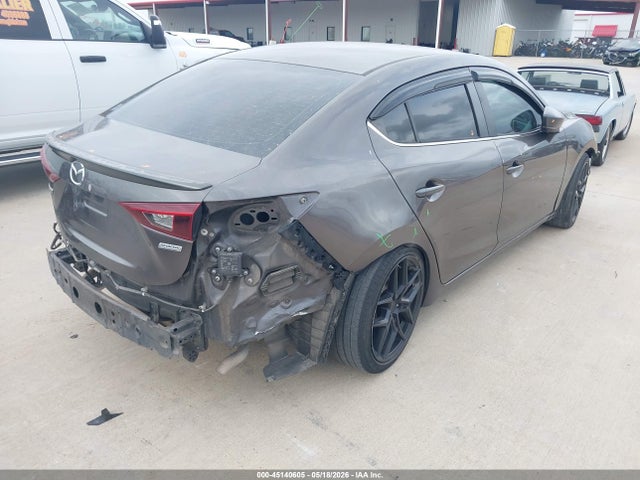 Mazda Mazda3 Touring 2018 3MZBN1V36JM204977 Image 4