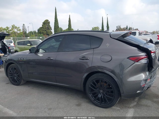 2022 Maserati Levante Gt მანქანა იყიდება აუქციონზე, vin: ZN661XUA4NX395588, აუქციონის ნომერი: 45140610