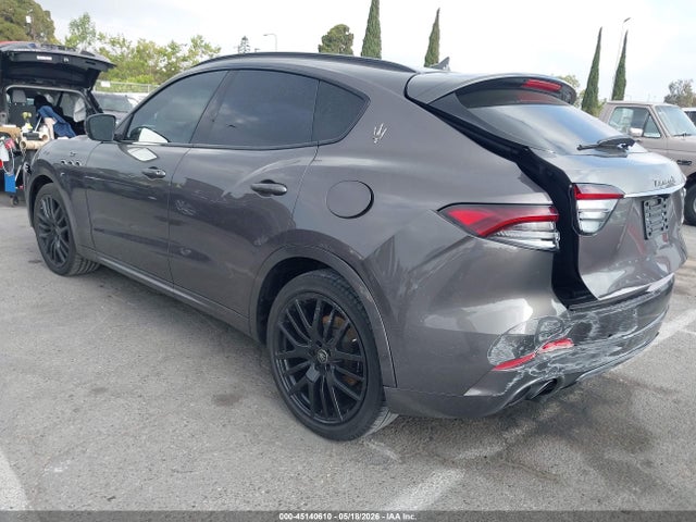 2022 Maserati Levante Gt მანქანა იყიდება აუქციონზე, vin: ZN661XUA4NX395588, აუქციონის ნომერი: 45140610