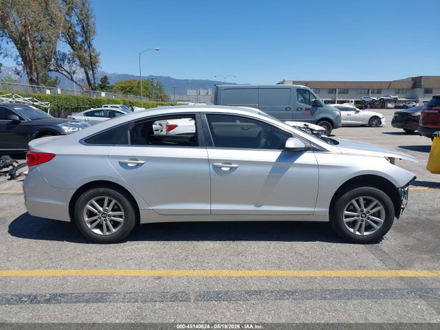 Hyundai SONATA SE 2015 5NPE24AF9FH131384 Image 14