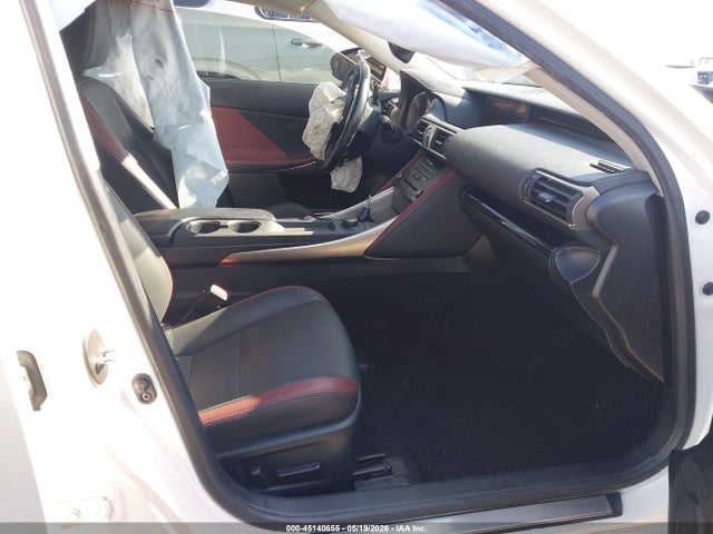 2020 Lexus Is 300 მანქანა იყიდება აუქციონზე, vin: JTHAA1D25L5106131, აუქციონის ნომერი: 45140655