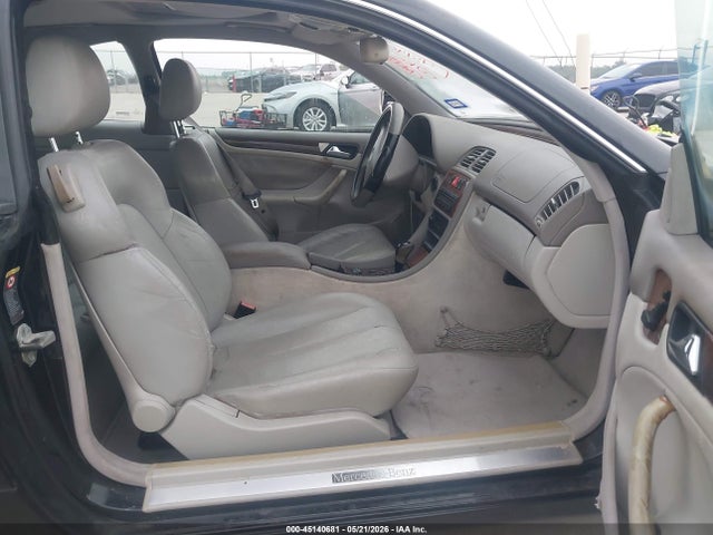 Продаж на аукціоні авто 2002 Mercedes-benz Clk 320, vin: WDBLJ65GX2T119371, номер лоту: 45140681