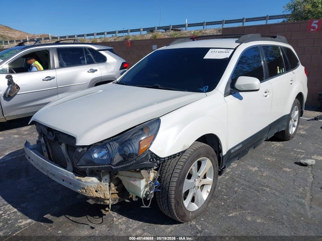 45140688 :رقم المزاد ، 4S4BRBCC4D3207071 vin ، 2013 Subaru Outback 2.5i Premium مزاد بيع