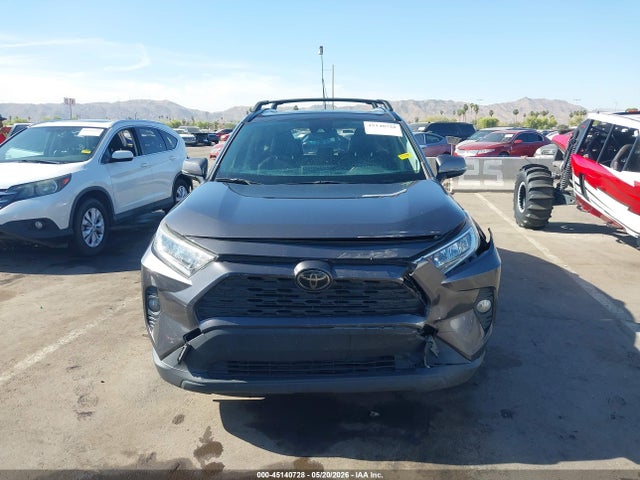 JTMC1RFV4KJ004695 Toyota Rav4 Xle Premium