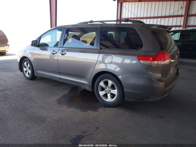 Aukcja sprzedaży 2011 Toyota Sienna Le V6, vin: 5TDKK3DC2BS104319, numer aukcji: 45140768