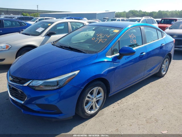 Продаж на аукціоні авто 2018 Chevrolet Cruze Lt Auto, vin: 1G1BE5SM0J7234857, номер лоту: 45140790