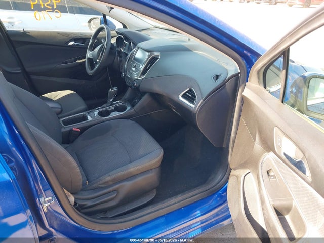 Продаж на аукціоні авто 2018 Chevrolet Cruze Lt Auto, vin: 1G1BE5SM0J7234857, номер лоту: 45140790