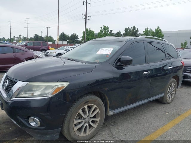 45140810 :رقم المزاد ، 5N1AR2MNXGC637753 vin ، 2016 Nissan Pathfinder Sv مزاد بيع