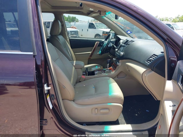 2012 Toyota Highlander Limited V6 მანქანა იყიდება აუქციონზე, vin: 5TDYK3EH2CS052969, აუქციონის ნომერი: 45140816