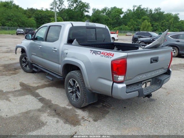 2017 Toyota Tacoma Trd Sport მანქანა იყიდება აუქციონზე, vin: 5TFCZ5AN9HX089984, აუქციონის ნომერი: 45140830