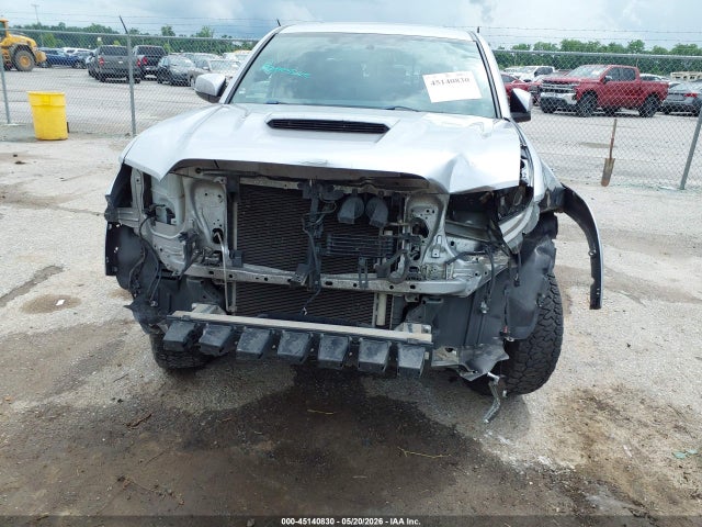 2017 Toyota Tacoma Trd Sport მანქანა იყიდება აუქციონზე, vin: 5TFCZ5AN9HX089984, აუქციონის ნომერი: 45140830
