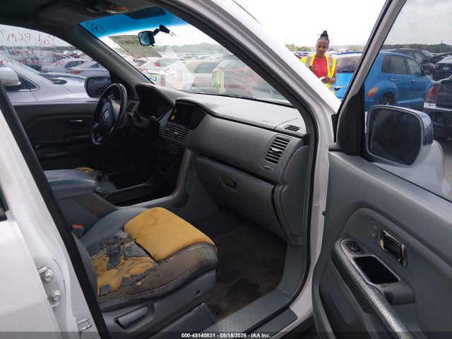 Продажа на аукционе авто 2004 Honda Pilot Ex-l, vin: 2HKYF186X4H523213, номер лота: 45140831
