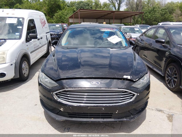 45140863 :رقم المزاد ، 3FA6P0H78HR302595 vin ، 2017 Ford Fusion Se مزاد بيع