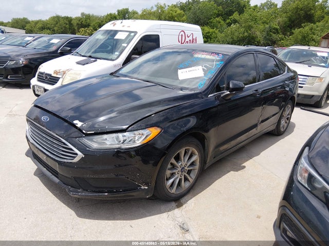 45140863 :رقم المزاد ، 3FA6P0H78HR302595 vin ، 2017 Ford Fusion Se مزاد بيع