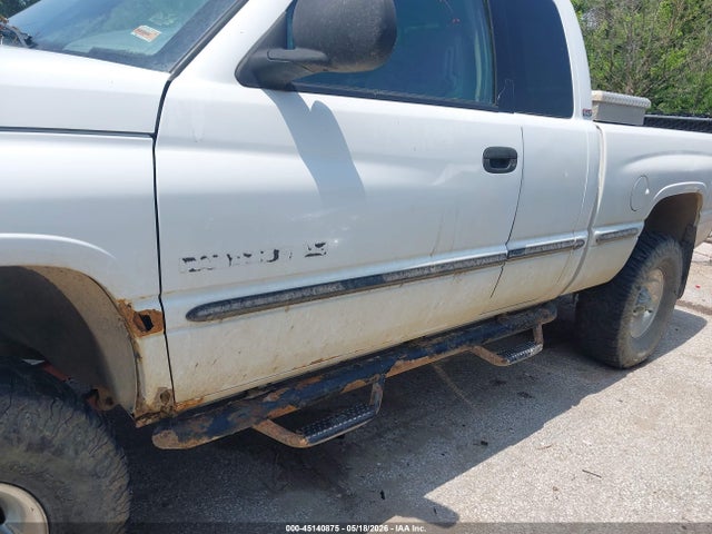 45140875 :رقم المزاد ، 3B7HF13Z7WG203733 vin ، 1998 Dodge Ram 1500 St مزاد بيع