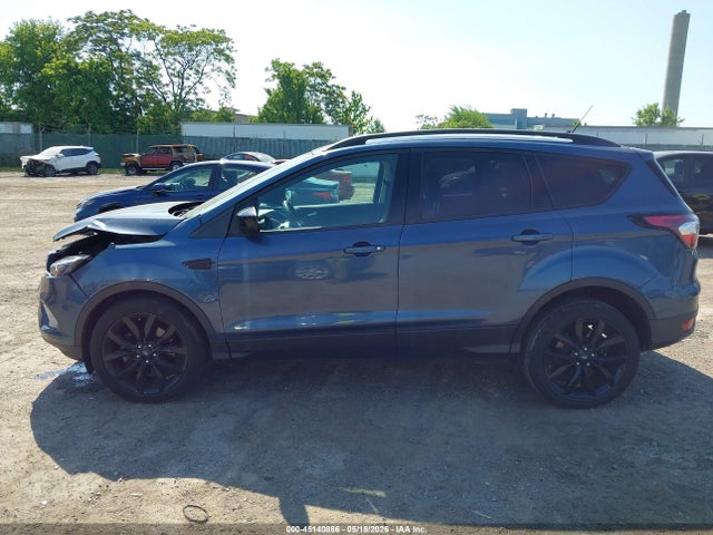 Ford ESCAPE SE 2018 1FMCU9GD3JUB66212 Image 14