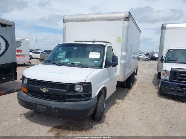 Продаж на аукціоні авто 2014 Chevrolet Express Cutaway 3500, vin: 1GB3G3CG5E1100684, номер лоту: 45140896