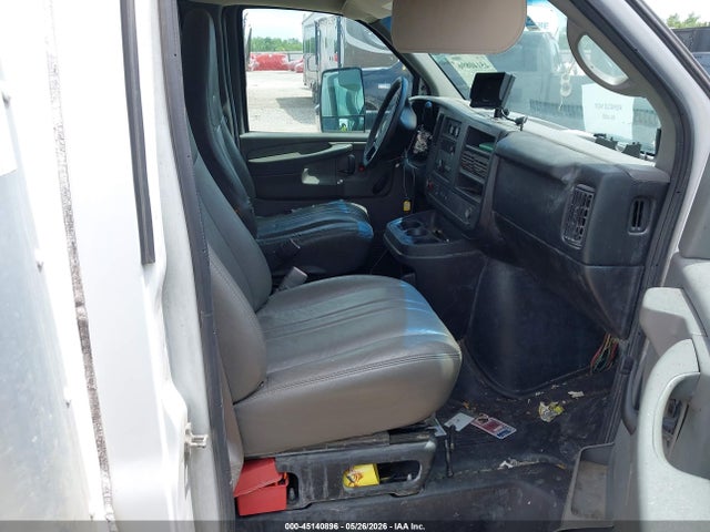 Продаж на аукціоні авто 2014 Chevrolet Express Cutaway 3500, vin: 1GB3G3CG5E1100684, номер лоту: 45140896