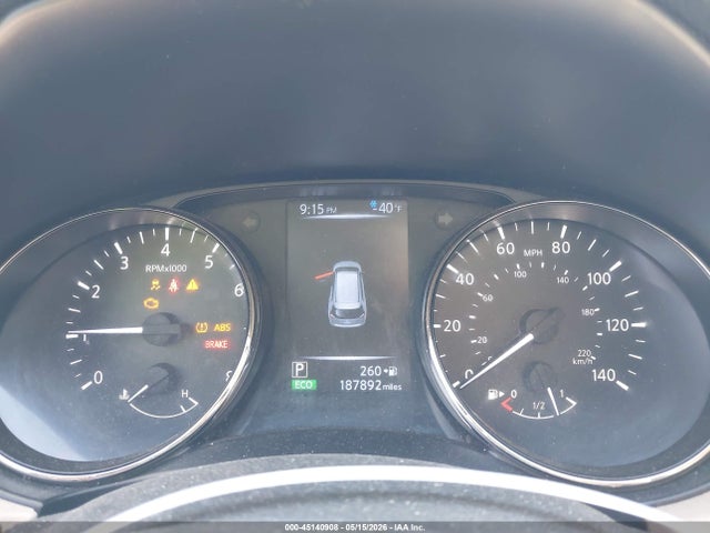 45140908 :رقم المزاد ، JN8AT2MT7HW383766 vin ، 2017 Nissan Rogue S مزاد بيع