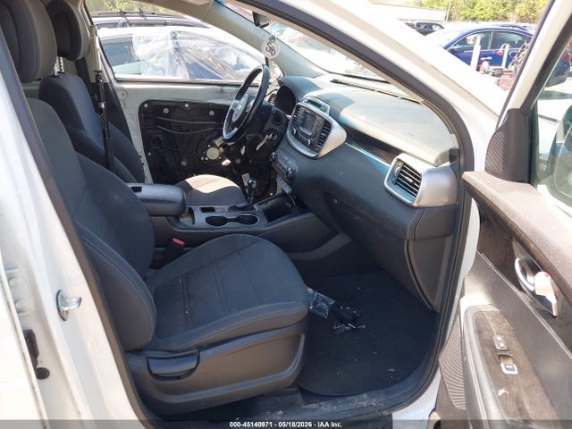Продажа на аукционе авто 2016 Kia Sorento 2.4l Lx, vin: 5XYPGDA38GG111037, номер лота: 45140971
