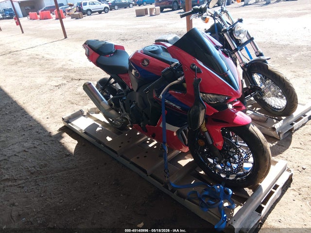 Продажа на аукционе авто 2022 Honda Cbr1000 Rr, vin: JH2SC7713NK500132, номер лота: 45140996