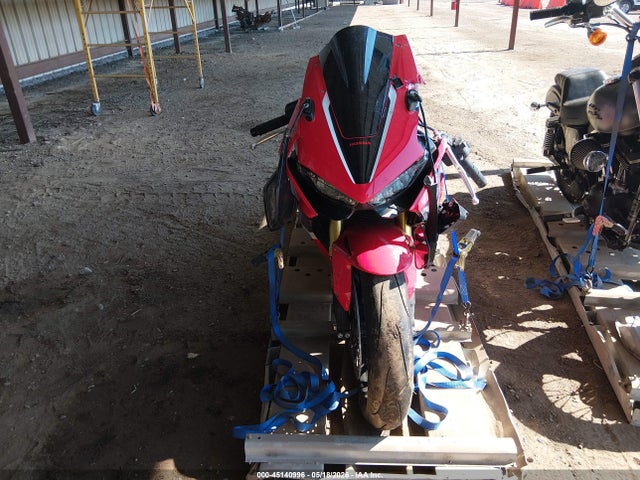 Продажа на аукционе авто 2022 Honda Cbr1000 Rr, vin: JH2SC7713NK500132, номер лота: 45140996