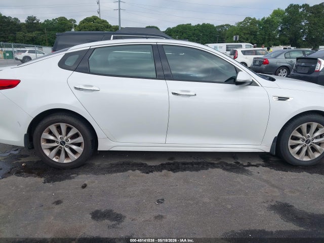 2018 Kia Optima Ex მანქანა იყიდება აუქციონზე, vin: 5XXGU4L32JG191176, აუქციონის ნომერი: 45141038