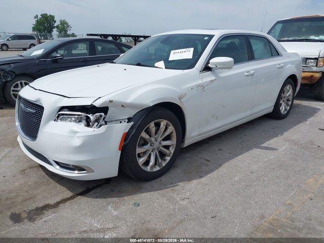 Продаж на аукціоні авто 2016 Chrysler 300 Anniversary Edition, vin: 2C3CCARG5GH136161, номер лоту: 45141072