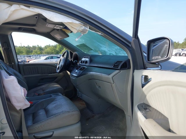 45141073 :رقم المزاد ، 5FNRL38606B064641 vin ، 2006 Honda Odyssey Ex-l مزاد بيع