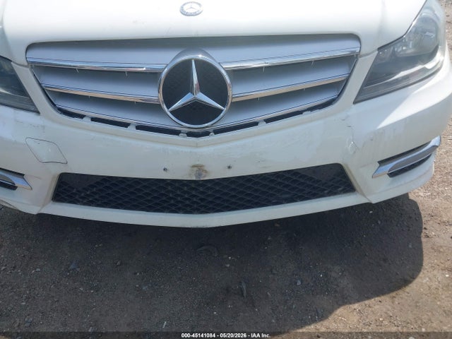 2012 Mercedes-benz C 300 Sport 4matic მანქანა იყიდება აუქციონზე, vin: WDDGF8BB4CA694741, აუქციონის ნომერი: 45141084