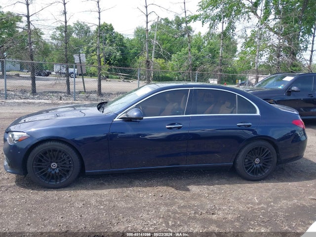 2022 Mercedes-benz C 300 4matic მანქანა იყიდება აუქციონზე, vin: W1KAF4HB5NR063815, აუქციონის ნომერი: 45141096