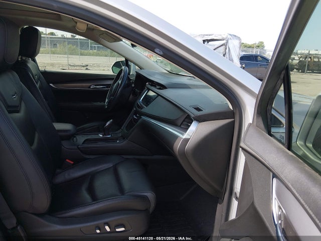 Продажа на аукционе авто 2017 Cadillac Xt5 Premium Luxury, vin: 1GYKNCRS3HZ147981, номер лота: 45141120