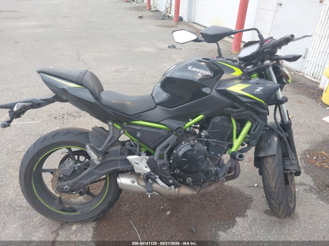Продажа на аукционе авто 2022 Kawasaki Er650 L, vin: ML5EREL15NDA76842, номер лота: 45141125