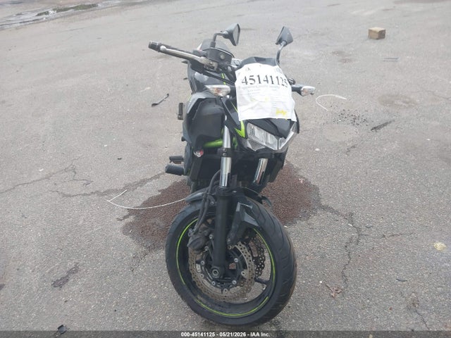 Продажа на аукционе авто 2022 Kawasaki Er650 L, vin: ML5EREL15NDA76842, номер лота: 45141125
