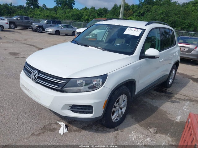 Продажа на аукционе авто 2016 Volkswagen Tiguan S, vin: WVGAV7AX3GW580261, номер лота: 45141133