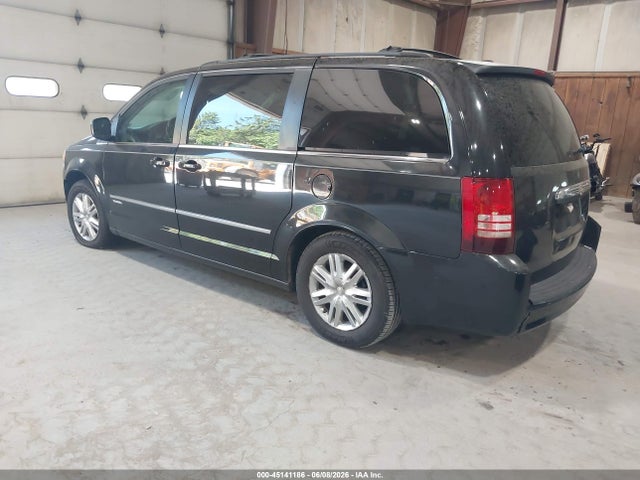 45141186 :رقم المزاد ، 2A4RR5D19AR279382 vin ، 2010 Chrysler Town & Country Touring مزاد بيع