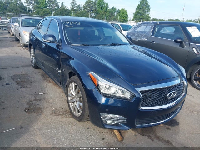 45141188 :رقم المزاد ، JN1BY1AP2JM181117 vin ، 2018 Infiniti Q70 3.7 Luxe مزاد بيع
