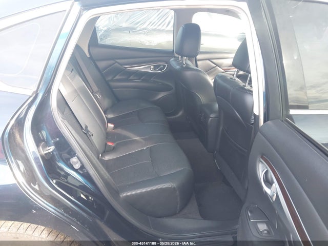 45141188 :رقم المزاد ، JN1BY1AP2JM181117 vin ، 2018 Infiniti Q70 3.7 Luxe مزاد بيع