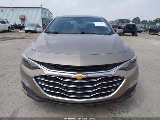 1G1ZD5ST4PF238014 Chevrolet Malibu Fwd 1lt