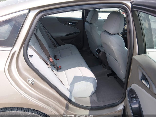 1G1ZD5ST4PF238014 Chevrolet Malibu Fwd 1lt