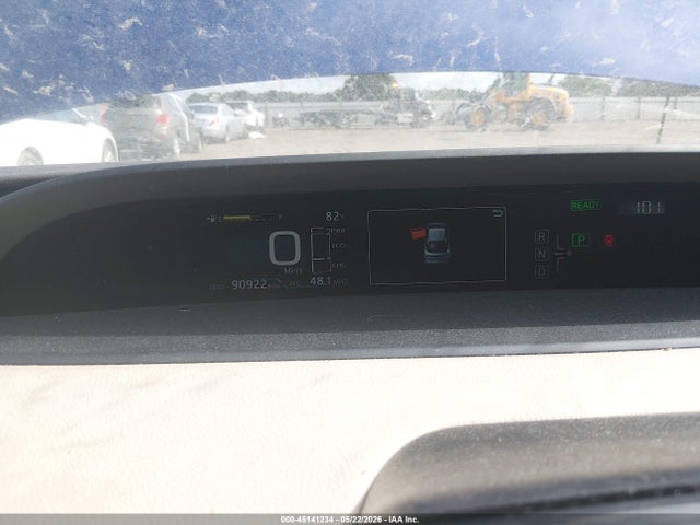 45141234 :رقم المزاد ، JTDKBRFU0G3519107 vin ، 2016 Toyota Prius Two مزاد بيع