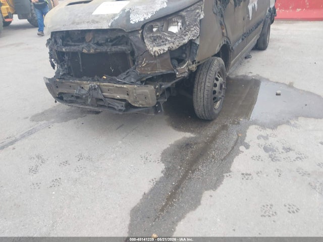 45141239 :رقم المزاد ، 1FTBF4XG2NKA18075 vin ، 2022 Ford Transit-350 Cargo Van مزاد بيع